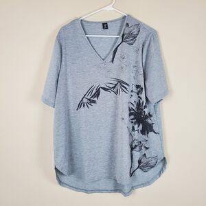 Shein Curve Gray & Black Vneck Shirt Sizw 2XL